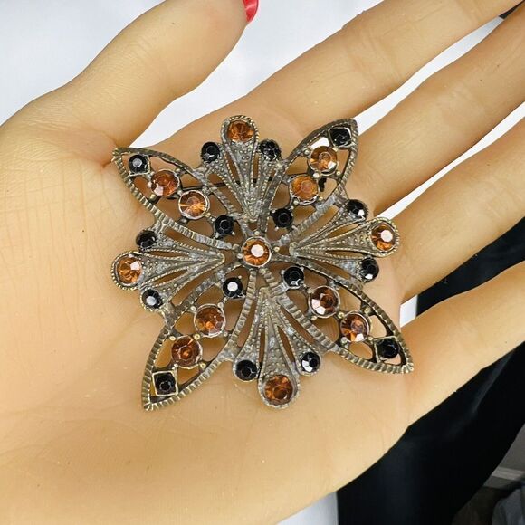 Vintage Victorian Style Filigree Brooch Silver Black Amber Tone Rhinestones 4053 - Picture 2 of 9
